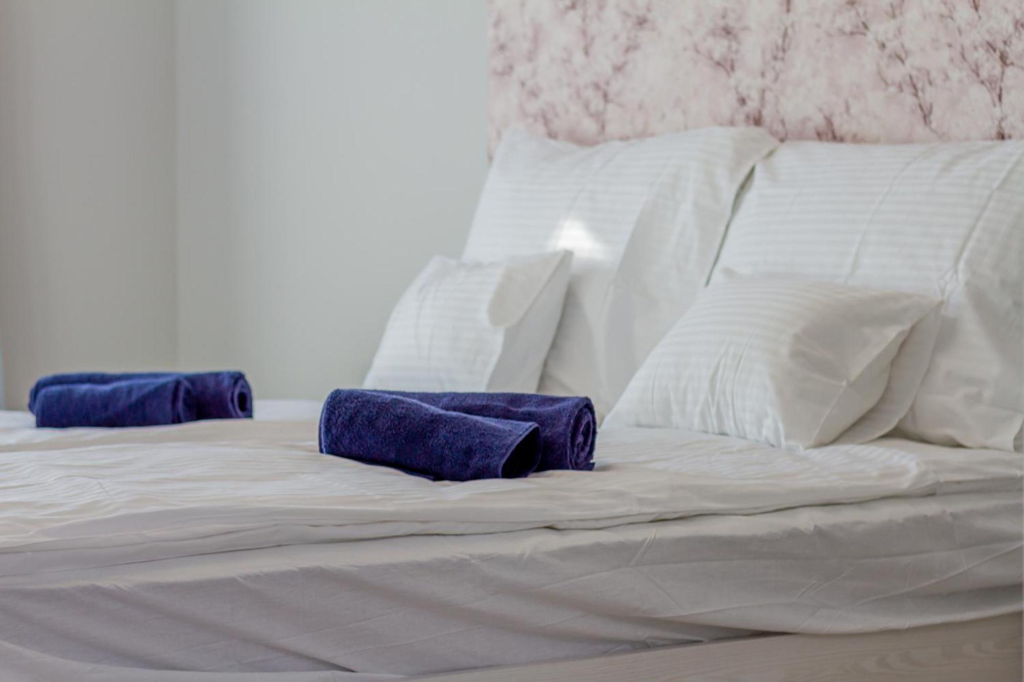 Luxury Cordia Apartment With Free Parking Boedapest Buitenkant foto